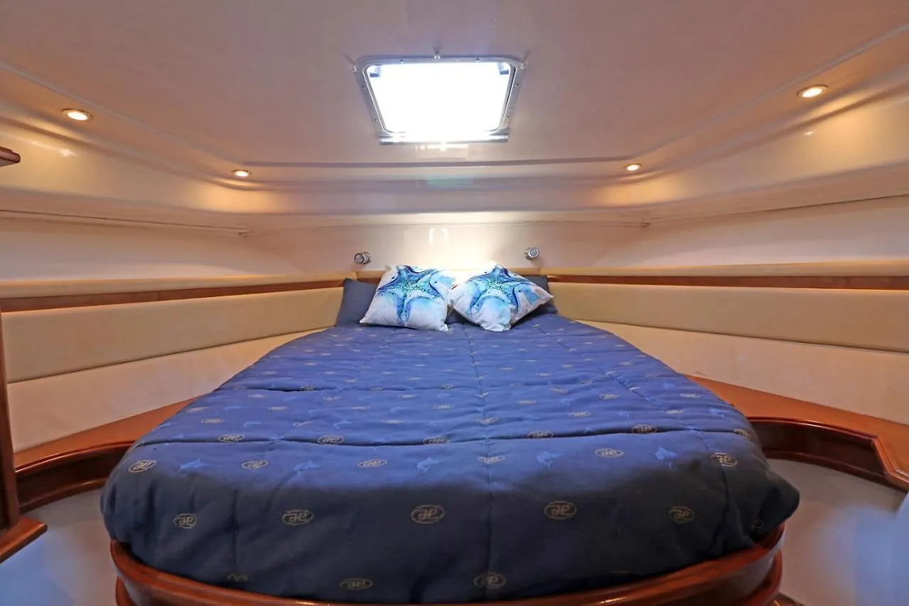 Private Yacht, We Love Our Guests Lisboa 葡萄牙