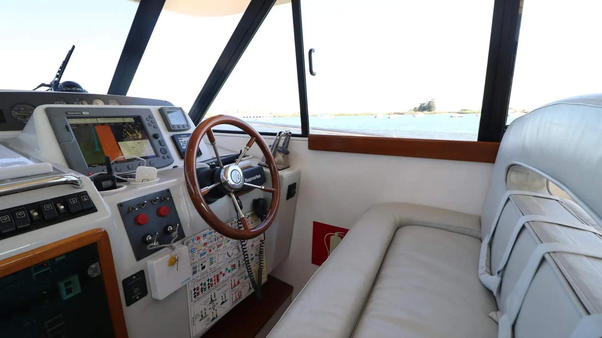 Private Yacht, We Love Our Guests Lisboa 0*,